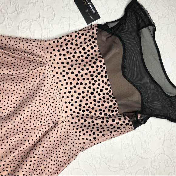 Cute dress ! - Picture 6 of 6